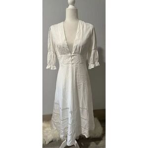 Caara white lace trim v neck boho dresss M